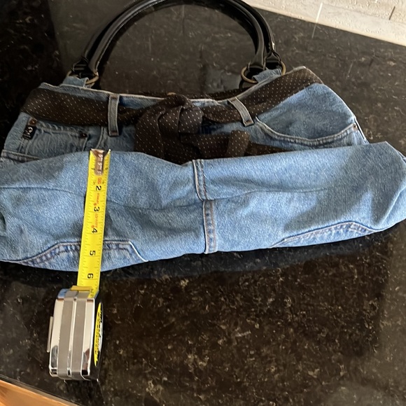 - Unique Vintage Y2K, large,Guess Jean , Jeans purse - Picture 13 of 16